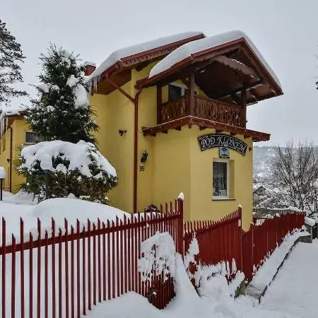 Panzió Willa Pod Klonem Pokoje Goscinne