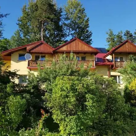 Bed & Breakfast Willa Pod Klonem Pokoje Goscinne *