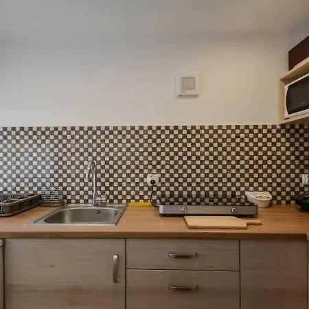 Willa Pod Klonem Pokoje Goscinne Bed & Breakfast *